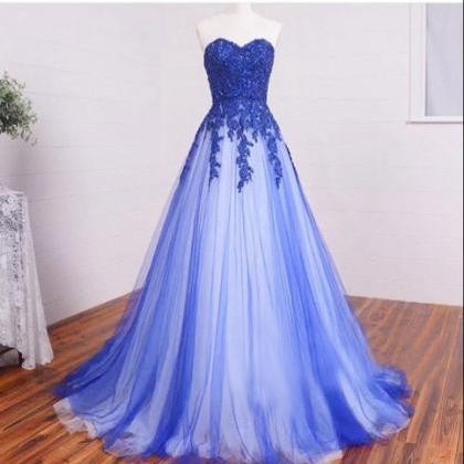 Sweetheart Strapless Long Lace Appliques Tulle..