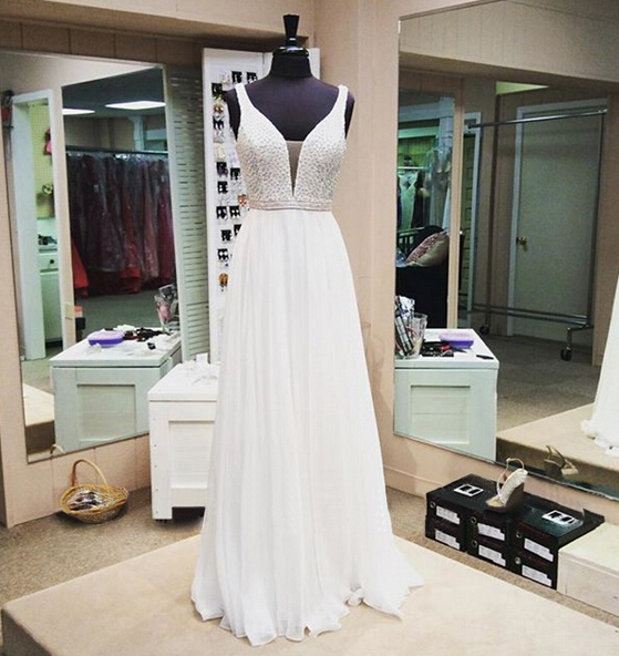 Elegant White Chiffon V-neck Plus Size Long Evening Dress, Formal Prom Dress, A-line Bridal Dresses